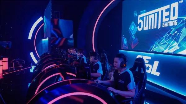 其内部有独 其内部有独