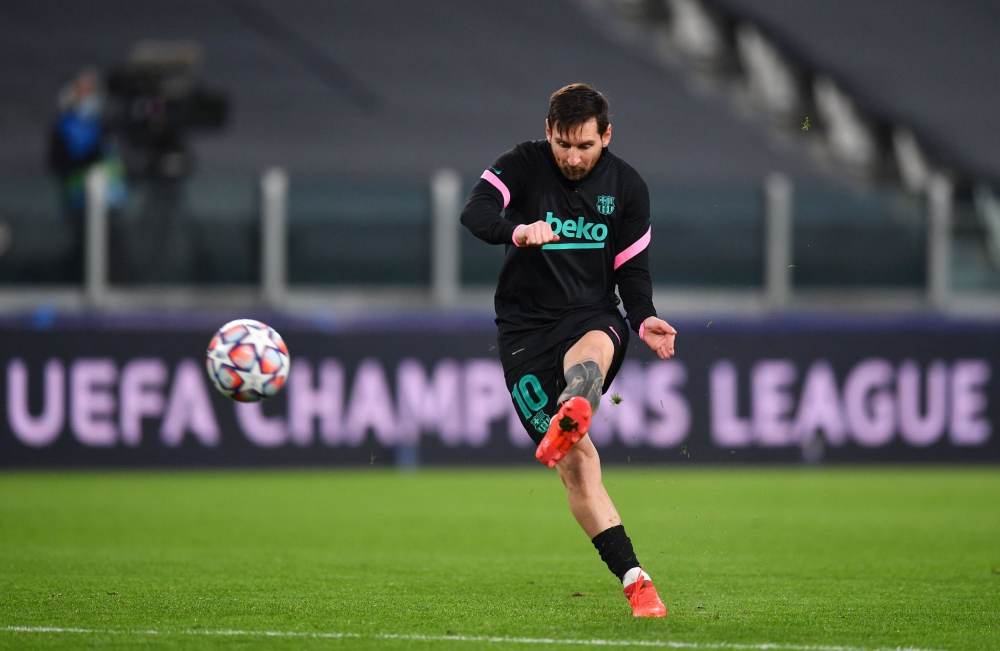 格雷姆斯虽 格雷姆斯虽