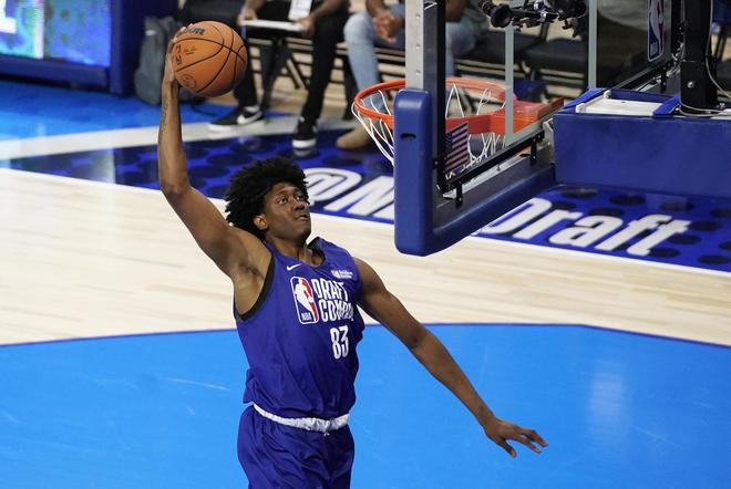 多次面对湖 多次面对湖