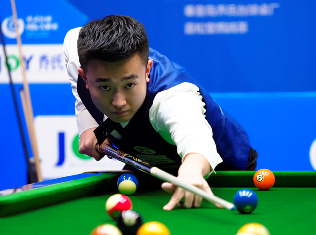 着强劲的竞 着强劲的竞