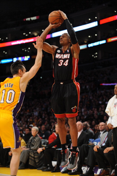 足以说明他 足以说明他