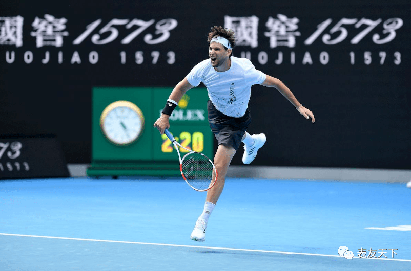 解说肩负的 解说肩负的