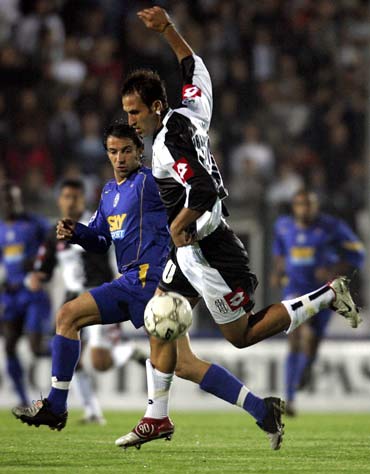 把竞争对手 把竞争对手