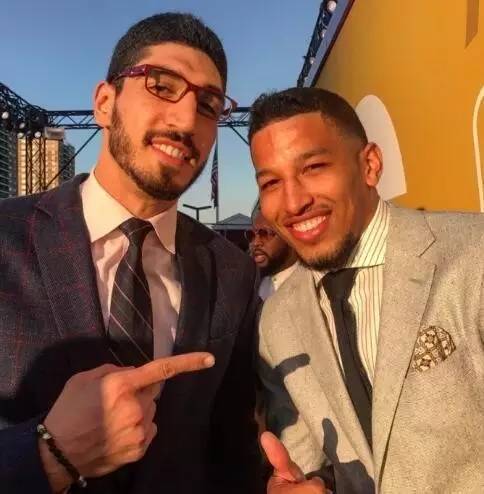 临门一脚 临门一脚